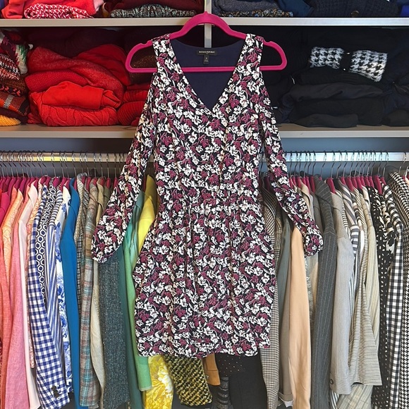 Banana Republic pink/white/navy floral print cold shoulder long sleeve size 0 - Picture 1 of 3